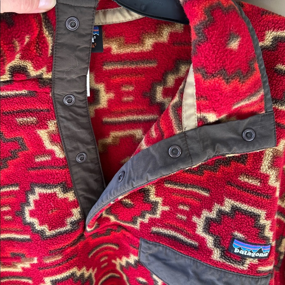Partagonia Synchilla Men’s S Aztec Printed Sweater Rust Red Tan - Picture 3 of 13